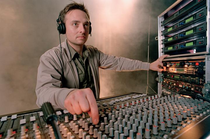 Immagine prodotto Sennheiser HD 25 Plus (Nessuna cancellazione del rumore, Cablato)