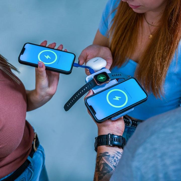 Produktbild 3MK Powerbank PastelUp 10,000mAh 22.5W z Magsafe + ładowanie Apple Watch różowy (10000 mAh, 22.50 W, 37 Wh)