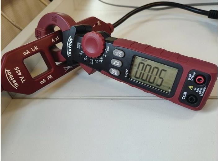 Produktbild Testboy Leckstromzange TV 217 Messbereich 1µA – 150A(AC) Zangenöffnung 27 mm (CAT III 600V)