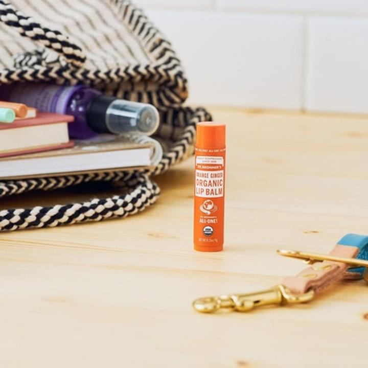 Productafbeelding Dr. Bronner's Biologische Suikerzeep Citroengras Limoen 355 ml (Lippenbalsem)