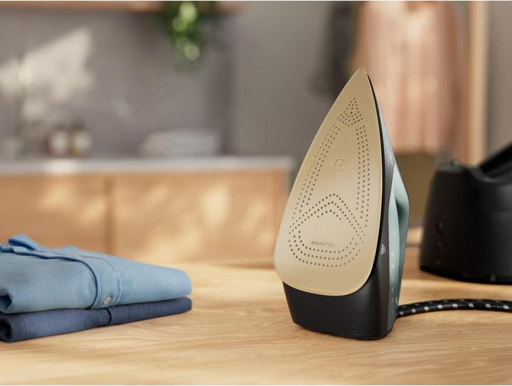 Actual product image Electrolux Iron E8ST2-8OG (2400 W, 110 g/min)