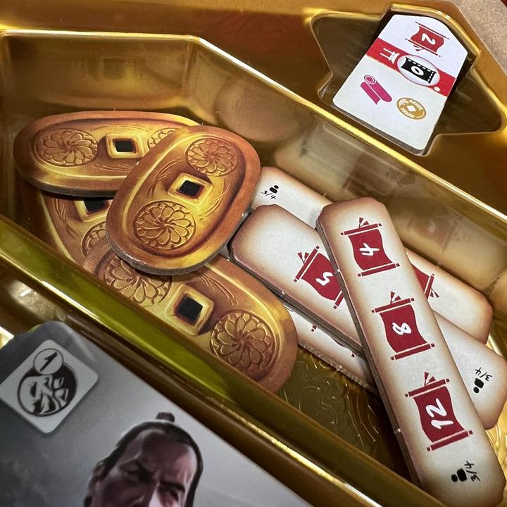 Actual product image Asmodée The Golden River