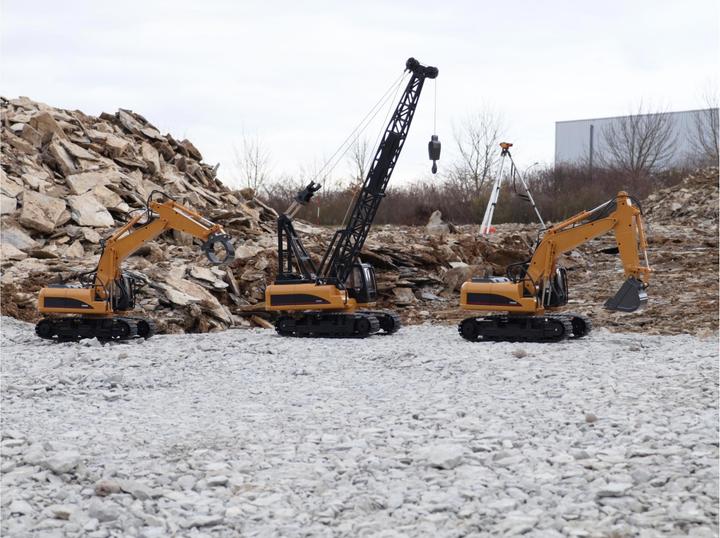 Actual product image Amewi Excavator with metal shovel (RTR Ready-to-Run)
