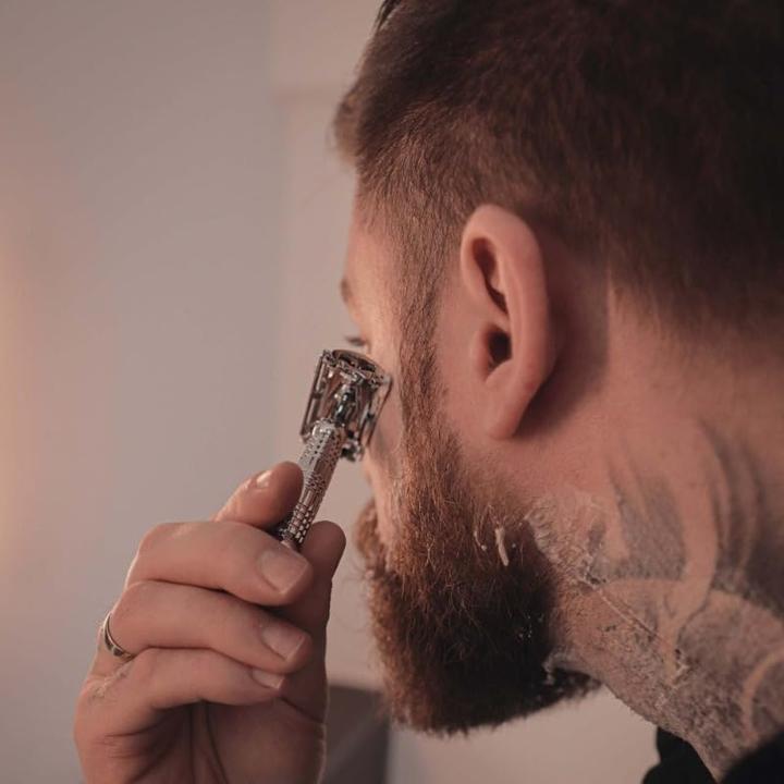 Produktbild Störtebekker Premium Rasier-Set Rise 'N Shine mit Rasierhobel