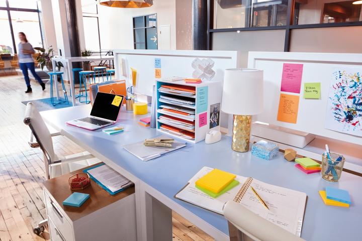 Immagine prodotto Post-it Carnevale super appiccicoso (76 x 76 mm)
