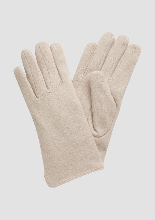 83W8 beige