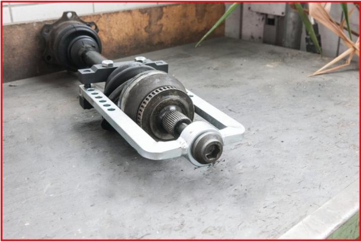 Produktbild KS Tools Universal Gelenkwellen-Abzieher