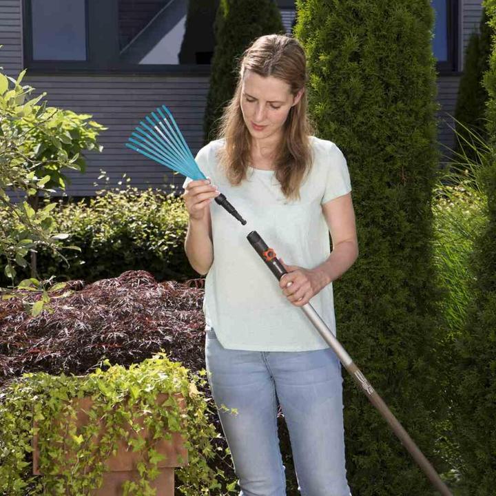 Immagine prodotto Gardena Scopa piccola Combisystem