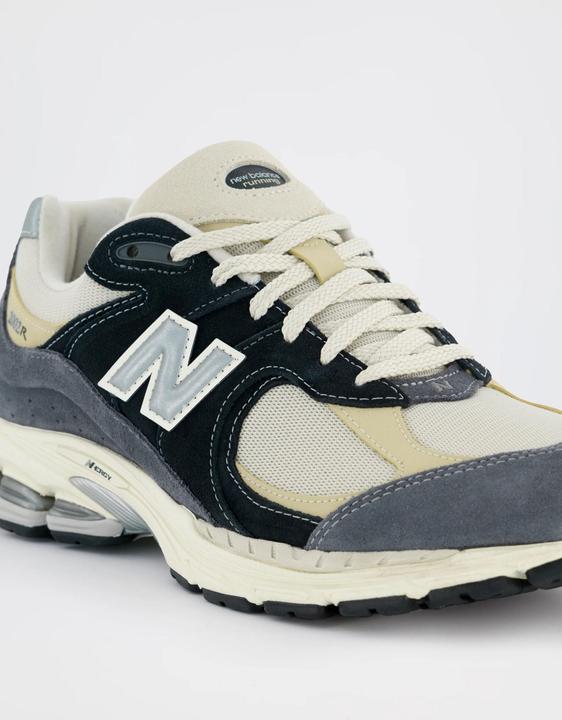 Produktbild New Balance M2002RSH (42)