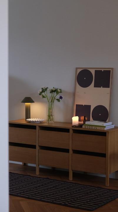 Actual product image Hübsch Tower Table Lamp Dark green