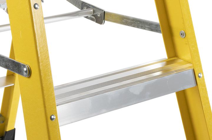 Produktbild RS PRO Klapp-Stehleiter 5 Sprossen Glasfaser (Stehleiter, 133 cm)