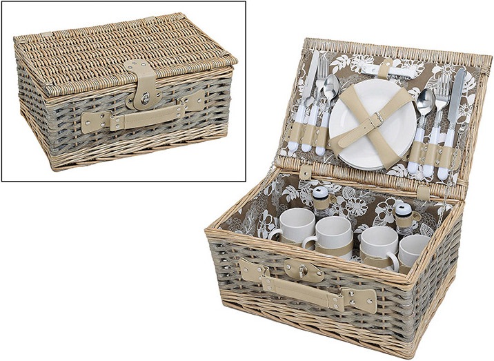 Actual product image G. Wurm Picnic basket for 4 people 24 pieces