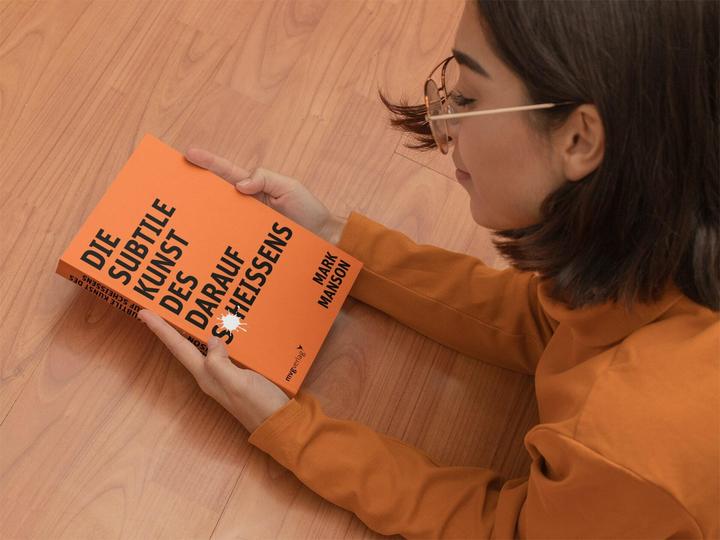 Actual product image Die subtile Kunst des darauf Scheissens (German, Mark Manson, 2017)