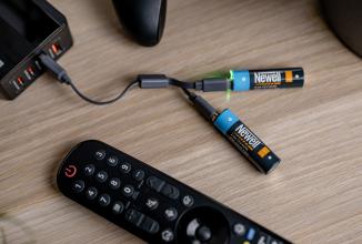 Produktbild Newell AA USB-C 1550 mAh Akku, 2 Stk. Blase (2 Stk., AA, 1550 mAh)