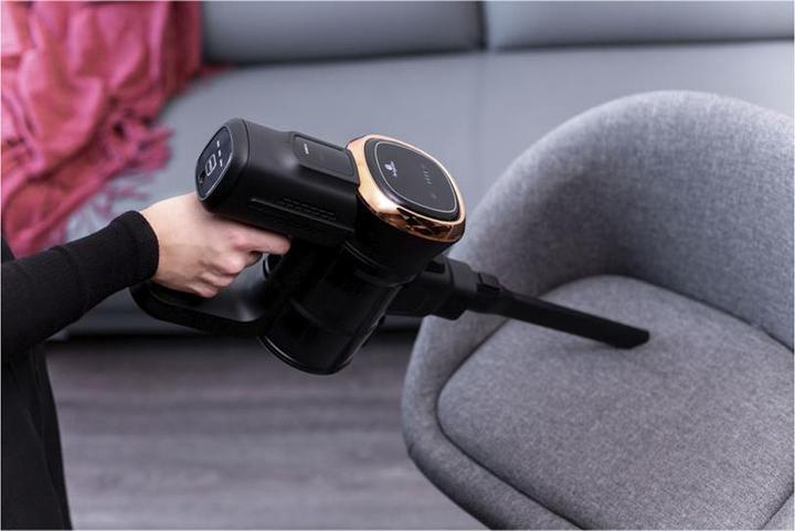 Actual product image BerlingerHaus Design cordless hoover, 220 W BLDC motor, 25.9 V Li-ION battery, black-pink gold