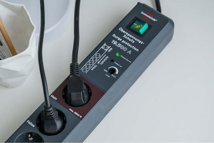 Productafbeelding Brennenstuhl Secure-Tec (6 x, CEE 7/3, 3 m)