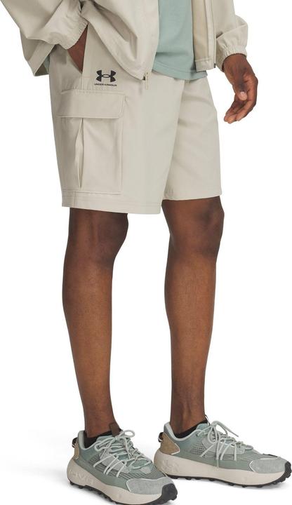 Actual product image Under Armour UA Vibe Woven Cargo (M)