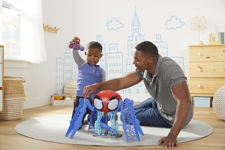 Image du produit Hasbro Spidey et ses incroyables amis Web-Quarters Playset