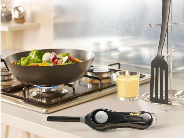 Actual product image Bic Megalighter Multi 2er-Pack Schwarz