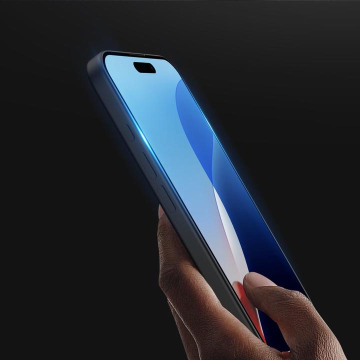 Actual product image Dux Ducis Armoured glass 10D (1 Piece, Apple iPhone 16 Pro)