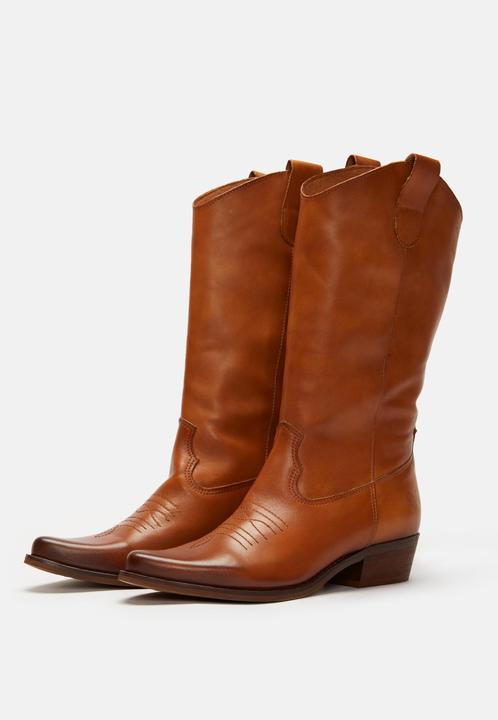 Image du produit Felmini GERBERA 7962 est une remarquable botte de cowboy à mollet moyen qui allie charme rustique et style (39)