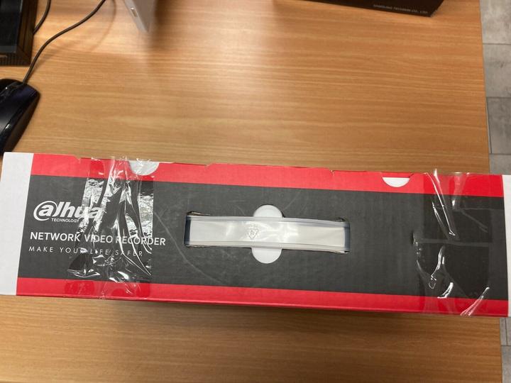 Actual product image Dahua NET VIDEO RECORDER 4CH 4POE/NVR4104-P-4KS2/L (Power supply)