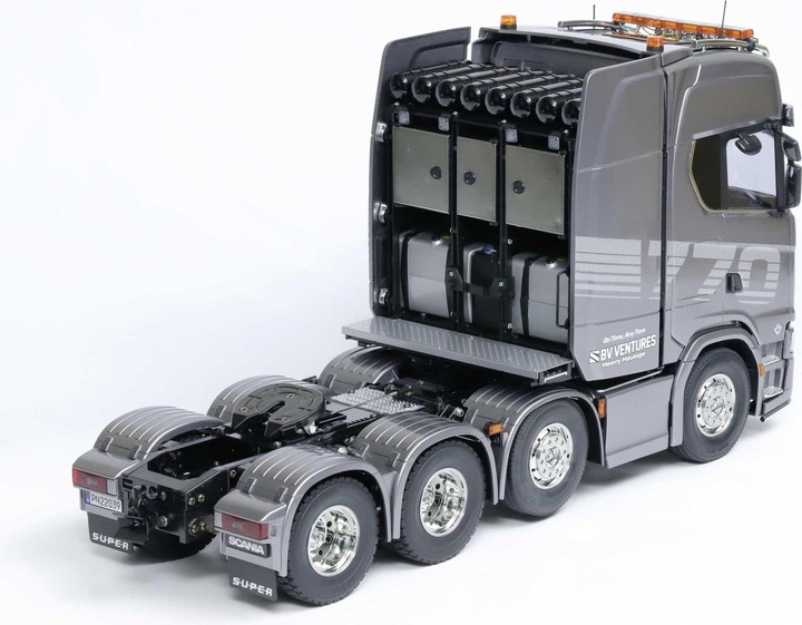 Immagine prodotto Tamiya 1/14 RC Scania 8x4/4 Gun Metal (Kit)