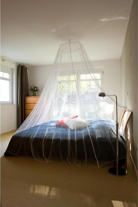 Produktbild tesa Insektenschutz COMFORT, Moskitonetz für Doppelbetten (1250 x 250 cm)