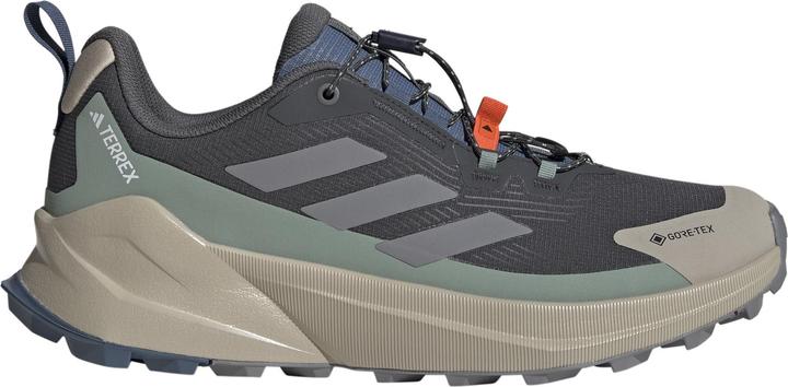 Silver green, Grey Three, Carbon
