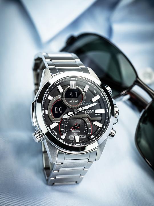 Produktbild Casio Edifice - ECB-30D-1AEF (Gangreserveanzeige, Sportuhr, 49 mm)