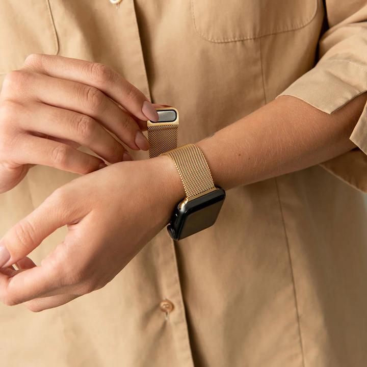 Productafbeelding Burga Apple Watch Band Metal Mesh Gold 42mm / 44mm / 45mm (42 mm, 44 mm, 45 mm, Roestvrij staal)