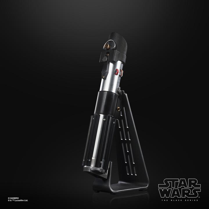 Actual product image Hasbro Star Wars: Force FX Light Saber