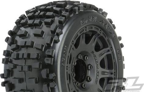 Produktbild Pro-Line Badlands 3.8Zolluf Raid 8x32 Felge 17mm