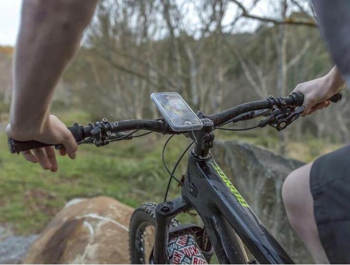Produktbild Quad Lock Poncho (Huawei P30 Pro)
