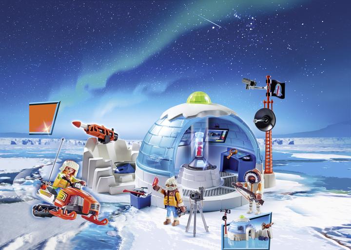 Actual product image Playmobil Polar Ranger Headquarters (9055)