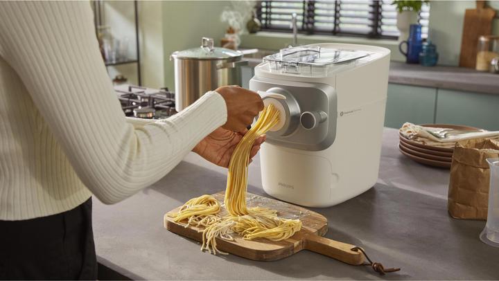 Actual product image Philips 7000 series HR2660/00