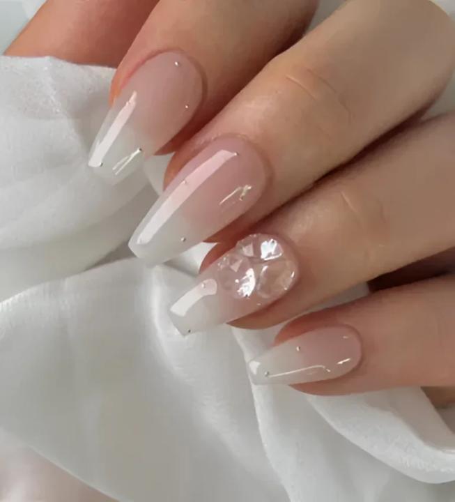 Produktbild Nailbayo Doi (White, Gel-Effekt Nagellack)