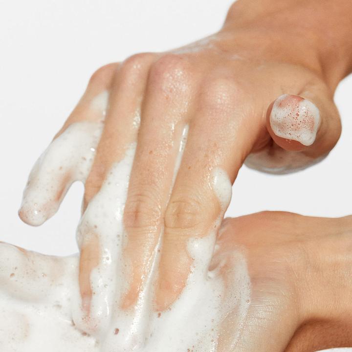 Actual product image Dermalogica Cleansers - Oil to Foam Total Cleanser (Cleansing oil, 250 ml)