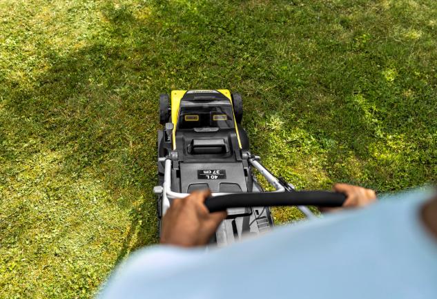 Actual product image Kärcher LMO 4-18 Dual Battery Set (Rechargeable battery operated)