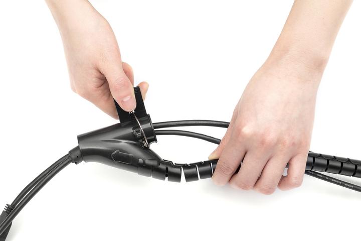 Actual product image Digitus Cable spiral hose with pull-in aid (Cable spiral hose, 500 cm)