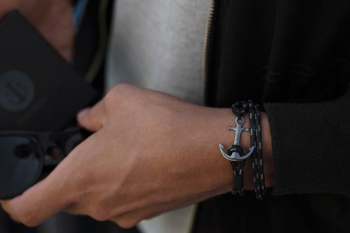 Immagine prodotto Tom Hope Bracciale Tom Triple Black (16.50 cm, Argento, Materiale sintetico)