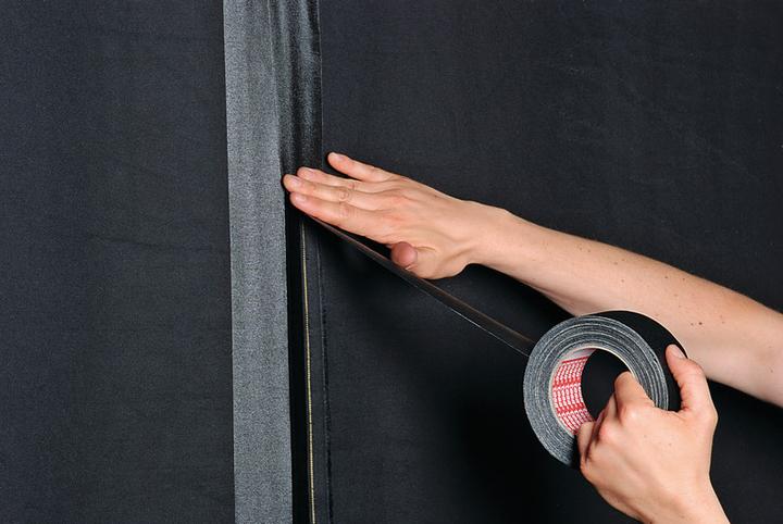 Produktbild tesa tesaband, Premium-Acryl beschichtetes Gewebeband, Zellwolle kunststoffbeschicht (50 mm)