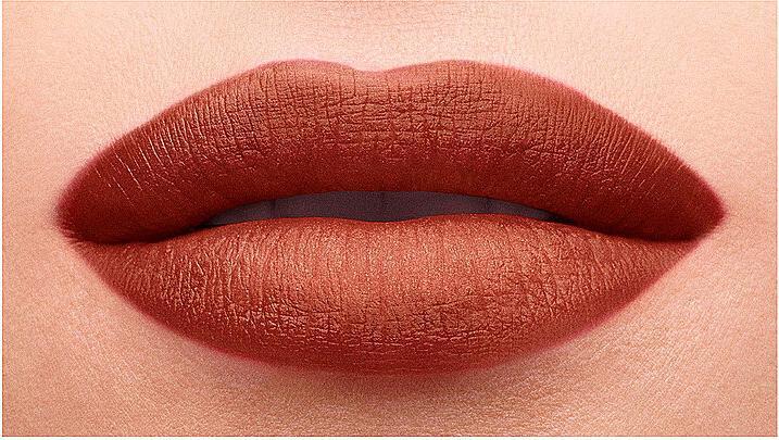 Actual product image Yves Saint Laurent Rouge Pur Couture The Slim Glow Matte No Taboo Chili 213 (Dark red)