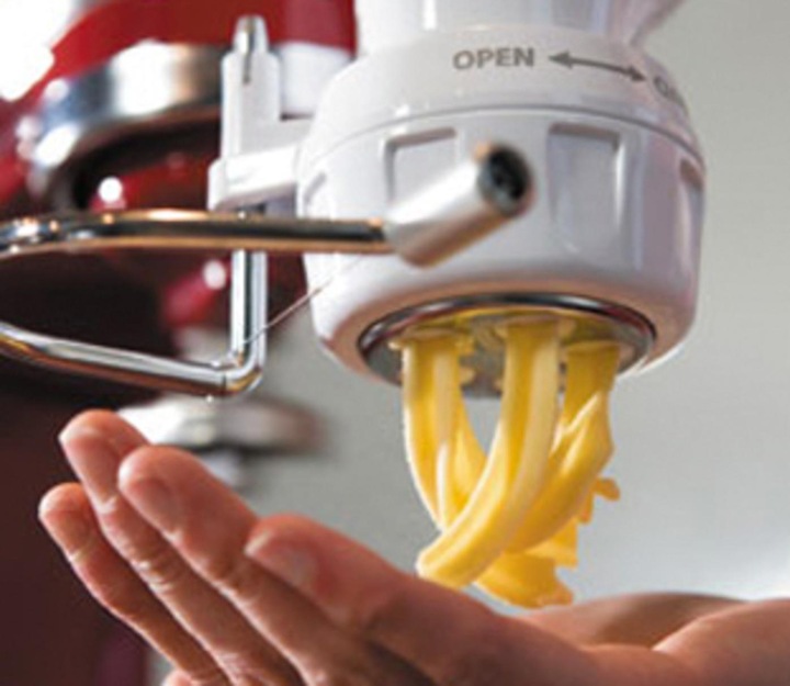 Actual product image KitchenAid Tube noodle adapter