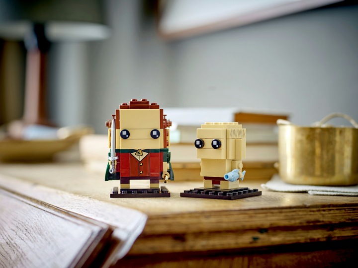 Actual product image LEGO Brickheadz Frodo & Gollum (40630, LEGO Brickheadz)