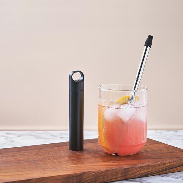 Actual product image Lexon Nomaday UV Straw Słomka wielokrotnego użytku z funkcją dezynfekcji UV czarny/black LL147N