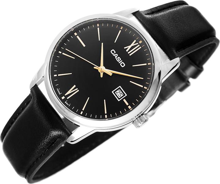 Actual product image Casio MTP-V002L-1B3 (Analogue wristwatch, 37 mm)