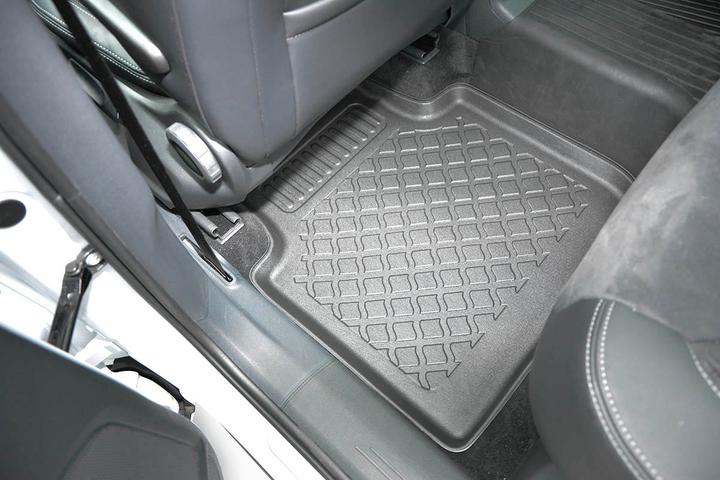Image du produit Aristar Tapis de sol toutes saisons pour Seat Tarraco / Skoda Kodiaq / VW Tiguan Allspace à partir de 2017 (1 jeu de 4 tapis de sol)