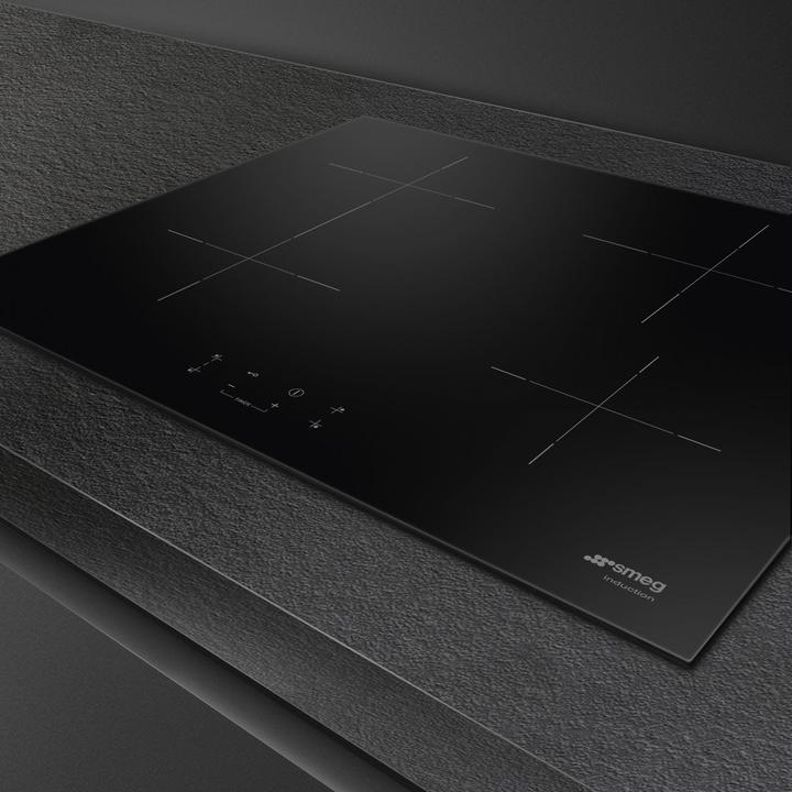 Image du produit Smeg Universal SI1B2 (60 cm, Table de cuisson à induction)