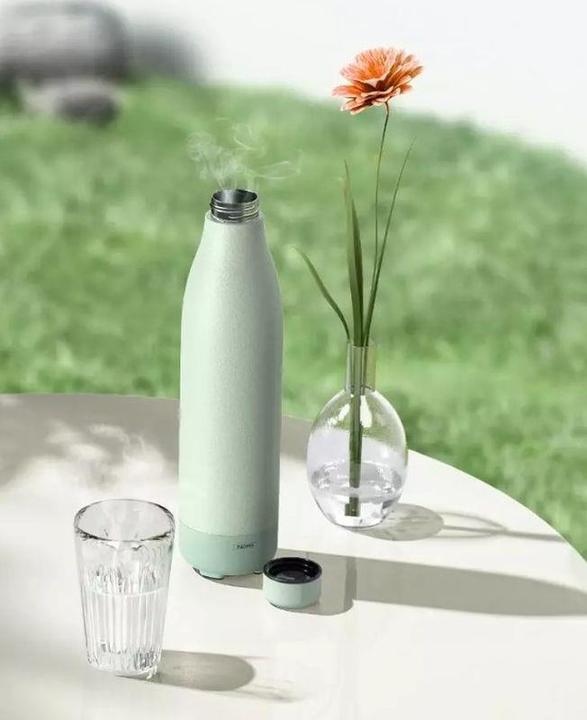 Actual product image Remax Bluetooth Wireless Speaker with Thermos, 500 ml Green Cup (RB-M5) (5 h)